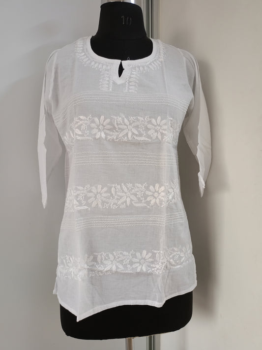 WHITE COTTON CROCIA BOARDER HANDWORK SHORT TOP